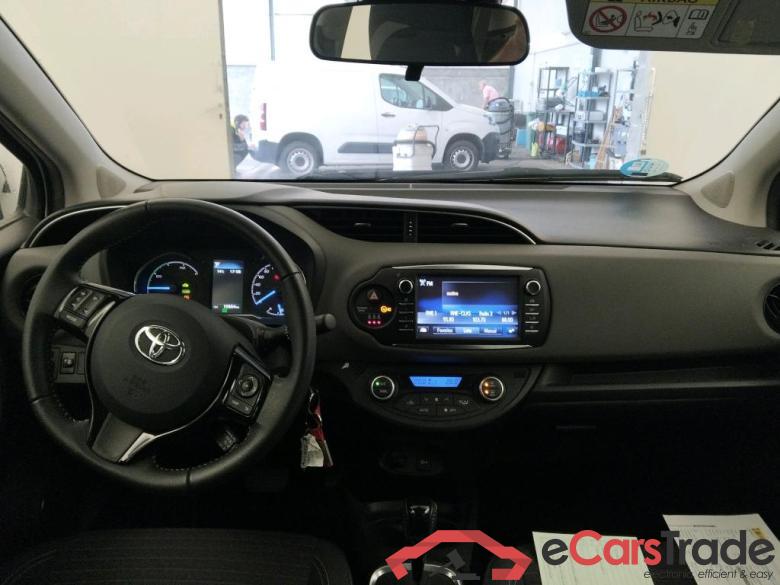 TOYOTA Yaris / 2017 / 5P / berlina con portón 1.5 100H Active #3