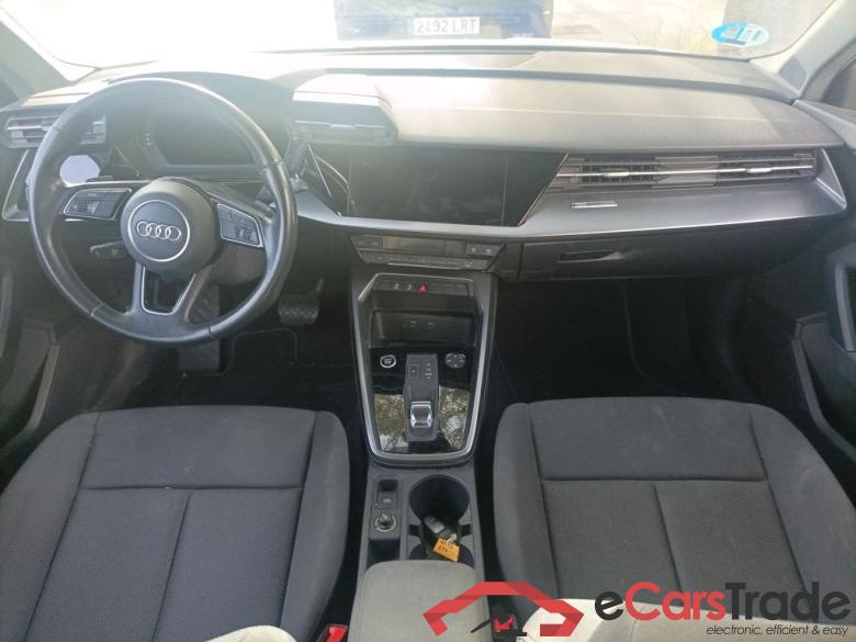 AUDI A3 / 2020 / 5P / berlina con portón Sportback 30 TFSI 81kW (110CV) S tronic #3