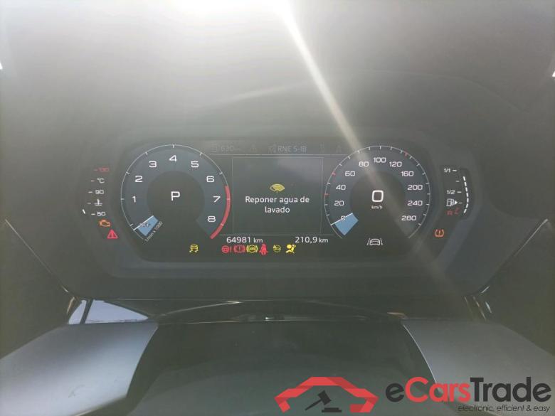 AUDI A3 / 2020 / 5P / berlina con portón Sportback 30 TFSI 81kW (110CV) S tronic #4