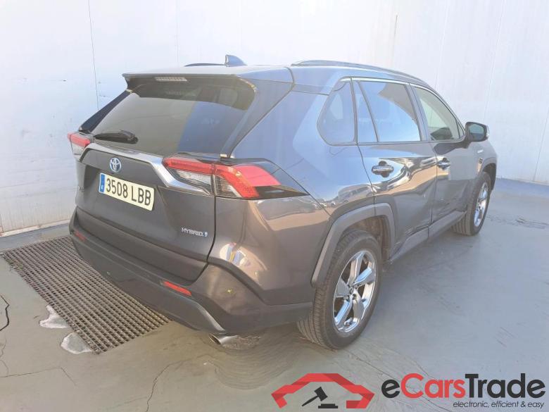 TOYOTA Rav4 / 2018 / 5P / todoterreno 2.5l 220H Advance #2