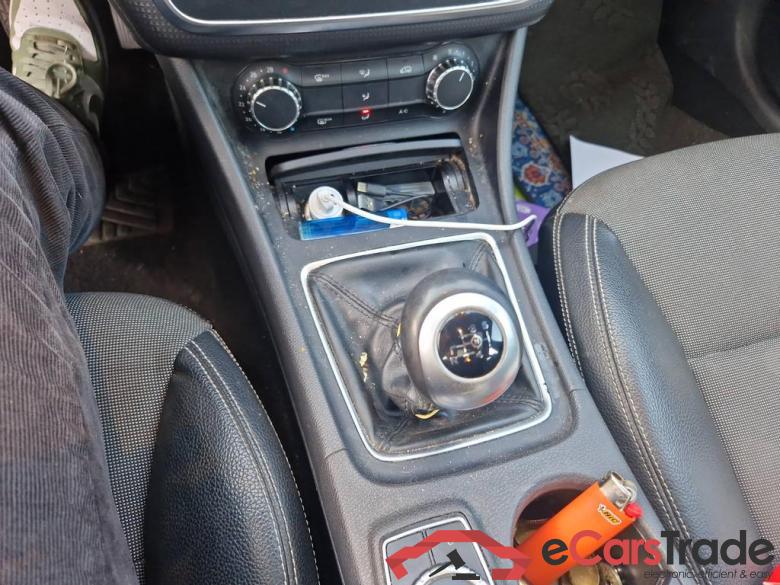 MERCEDES-BENZ A 180 CDI #4