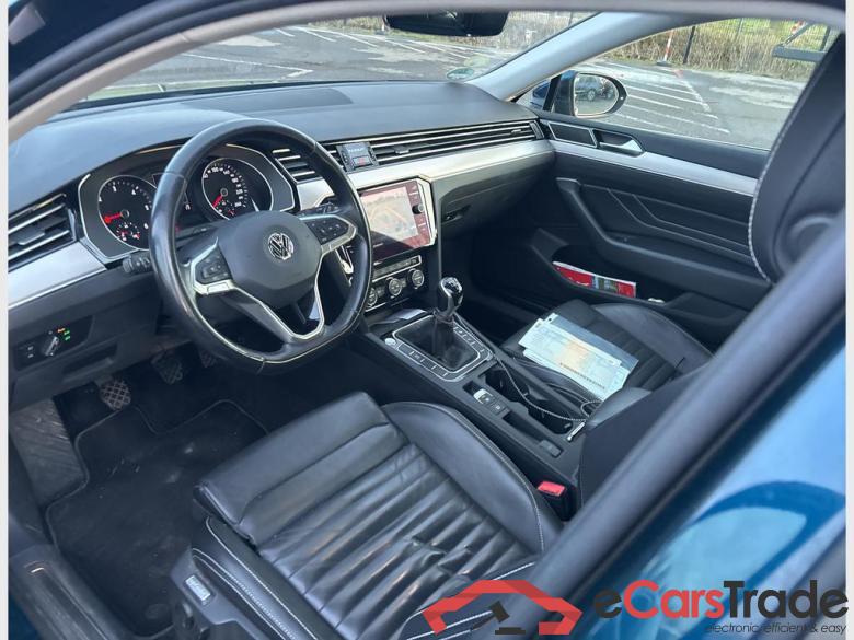 VOLKSWAGEN Passat Variant Passat Variant Elegance 'Business' 2.0 TDI SCR 110 kW (150 ch) 6 vitesses manuel #3