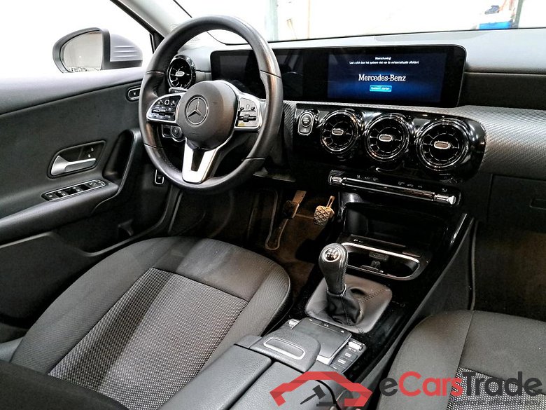 Mercedes A 180 Limo Widescreen Navi KeylessGo Klima PDC ... #3