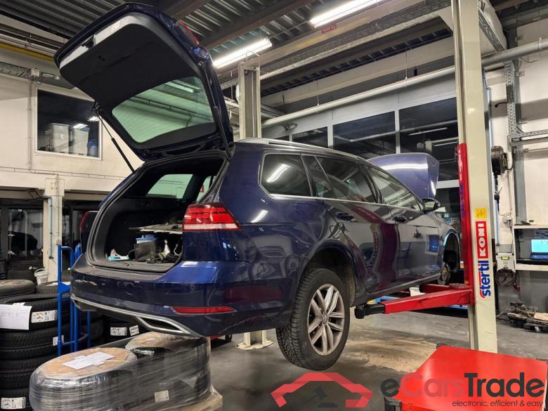 VOLKSWAGEN Golf Variant VII Golf Variant Highline 1,6 l TDI 85 kW (115 PS) 5-Gang #3