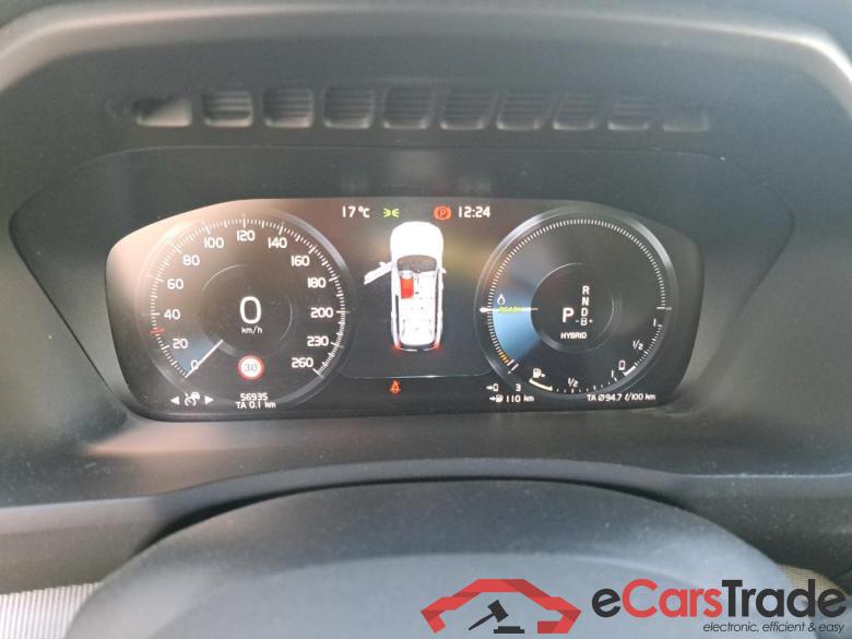 VOLVO XC90 / 2019 / 5P / todoterreno 2.0 T8 AWD Recharge R-Design Auto #4