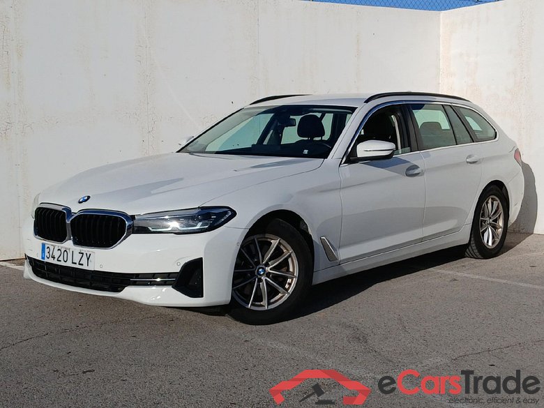 BMW Serie 5 / 2020 / 5P / familiar 520dA Touring #1