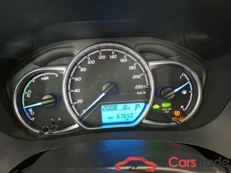 TOYOTA Yaris Hybride / 2017 / 5P / Berline 1.5 VVT-I HYBRID France Business #6