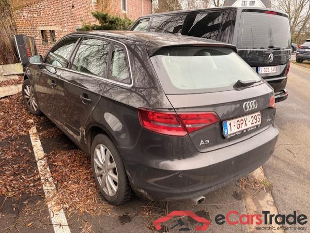 AUDI A3 Sportback Audi A3 Ambiente  Sportback 1.6 TDI   77(105) kW(ch) 6 vitesses #3