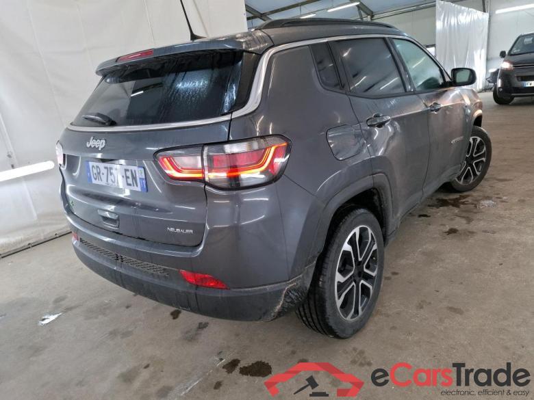 JEEP Compass / 2021 / 5P / SUV 1.5 MHEV TURBO T4 130 LIMITED CD JE 65 #3