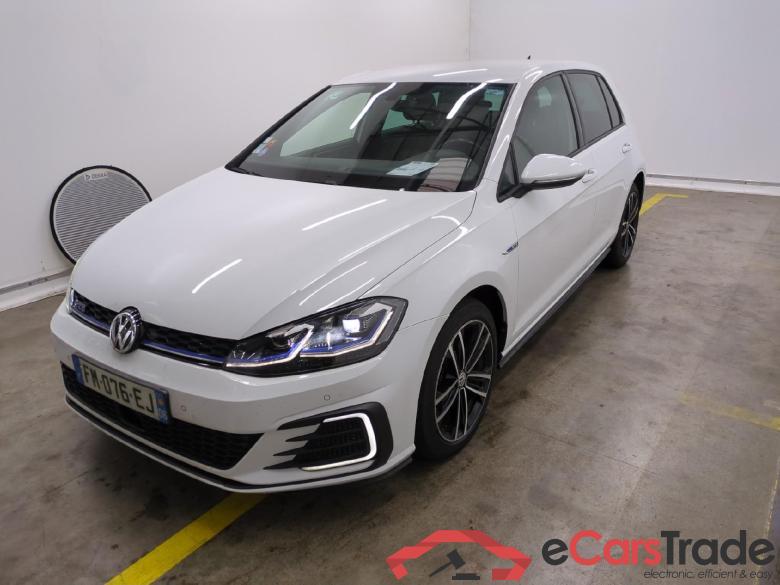 VOLKSWAGEN Golf / 2017 / 5P / Berline 1.4 TSI Hybride Rechargeable 204ch GTE DSG6 #1