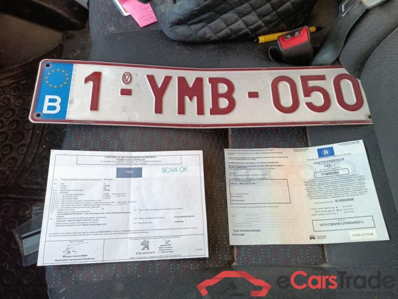 Peugeot Boxer 2.2 BlueHDi S&S 140 Premium 335 L2H2 4d #4