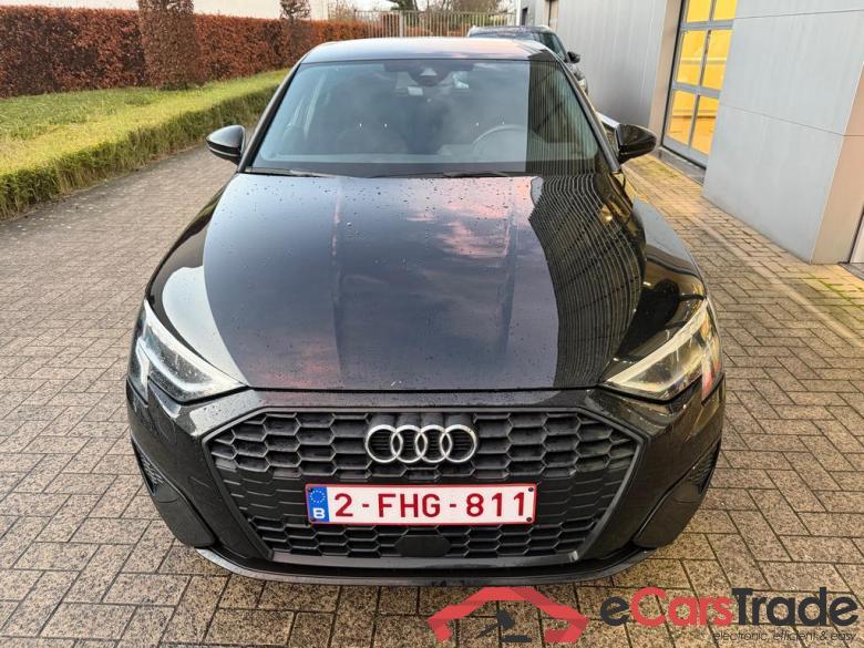 AUDI A3 Sportback Sportback 35 TFSI Attraction #6