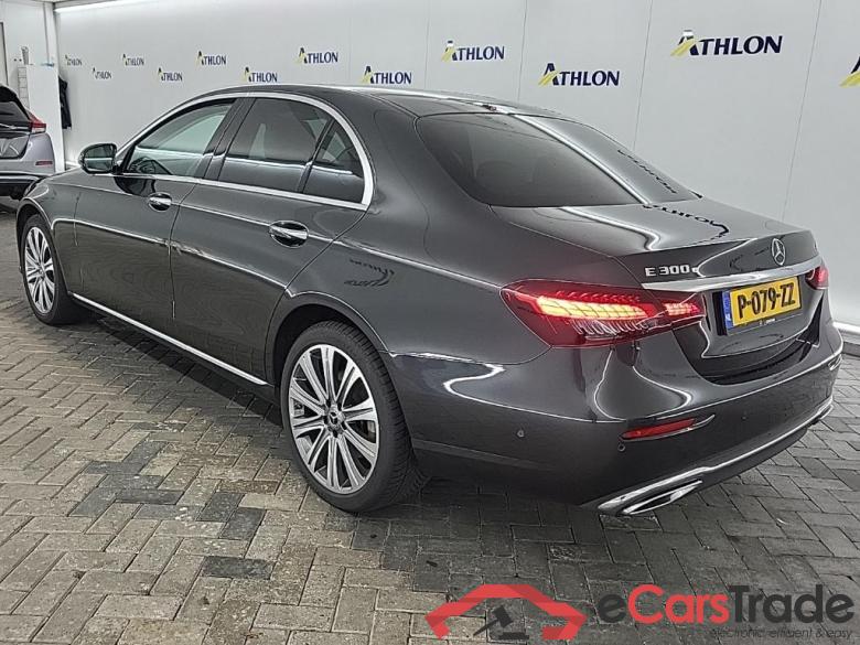 MERCEDES-BENZ E-Klasse Limousine E 300 e 9G-TRONIC 4D 235kW #4