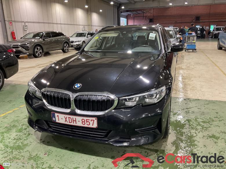 BMW 3 TOURING DIESEL - 2019 318 dA AdBlue #2