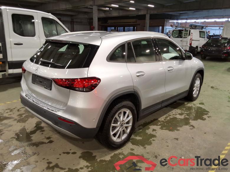 MERCEDES-BENZ GLA 1.3 GLA 180 DCT BUSINESS SOLUTION #4