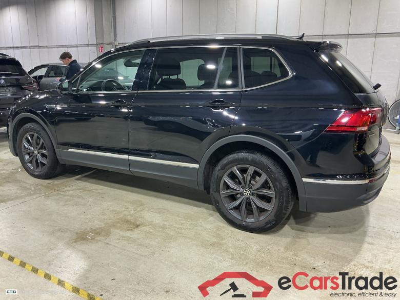 VOLKSWAGEN TIGUAN ALLSPACE 1.5 TSI LIFE DSG #3