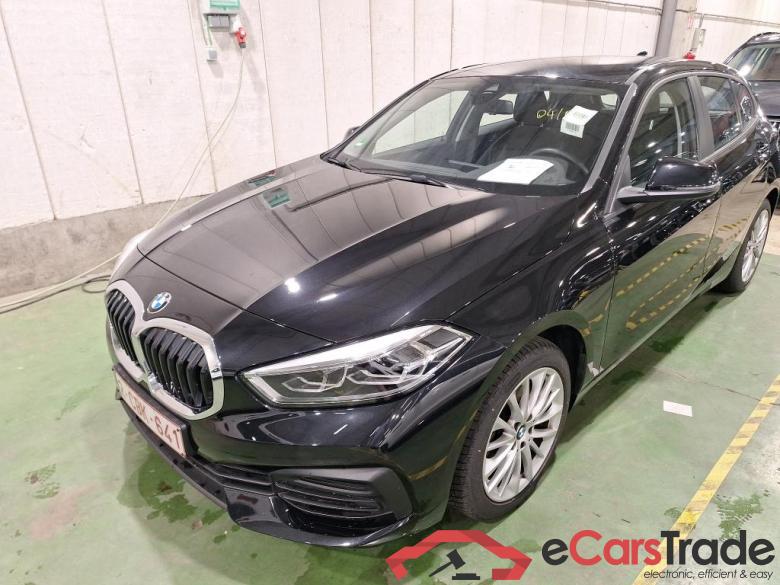 BMW 1 SERIES HATCH 1.5 118IA (100KW) #1