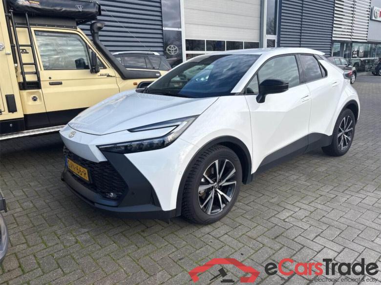 TOYOTA C-HR 1.8 Hybrid 140 First Edition #1