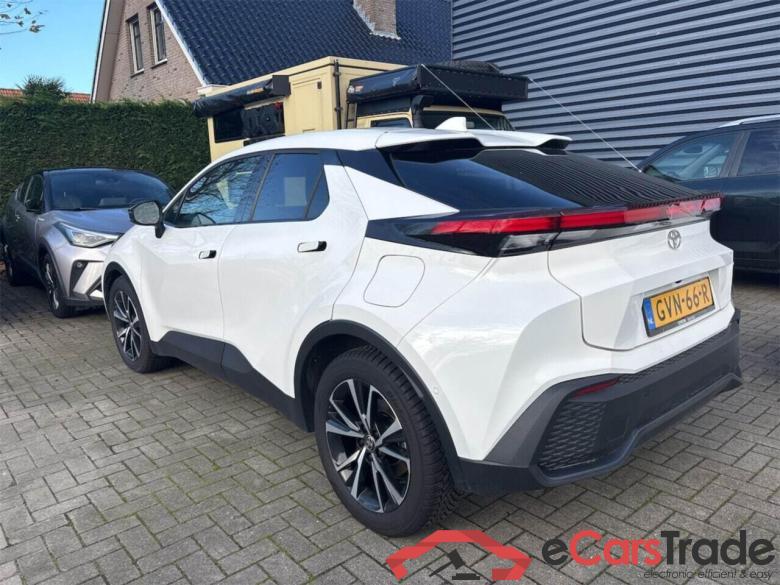 TOYOTA C-HR 1.8 Hybrid 140 First Edition #3
