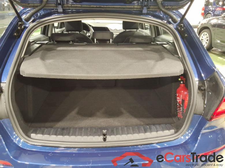 BMW 1 SERIES HATCH 1.5 116IA (80KW) #3