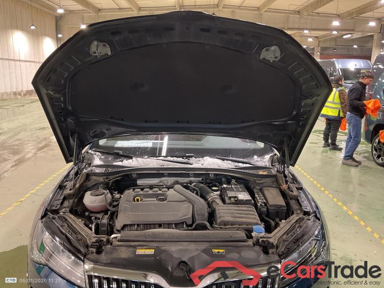 SKODA SUPERB COMBI - 2019 1.5 TSI ACT Ambition #6