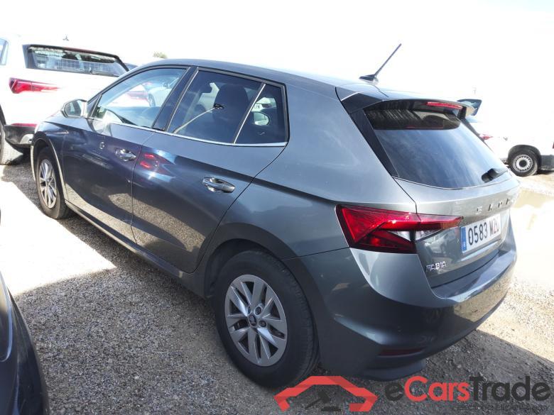 SKODA Fabia 1.0 TSI 85kW (115CV) DSG 7 vel. Automático Selection #2