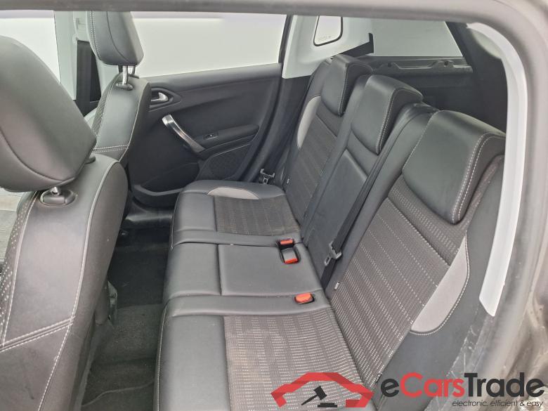 Peugeot, 2008 FL'16, Peugeot 2008 1.6 BlueHDi 73kW Allure 5d #4