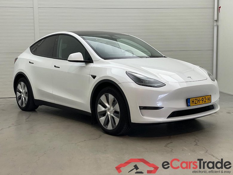 Tesla Model Y Long Range AWD 75 kWh #2