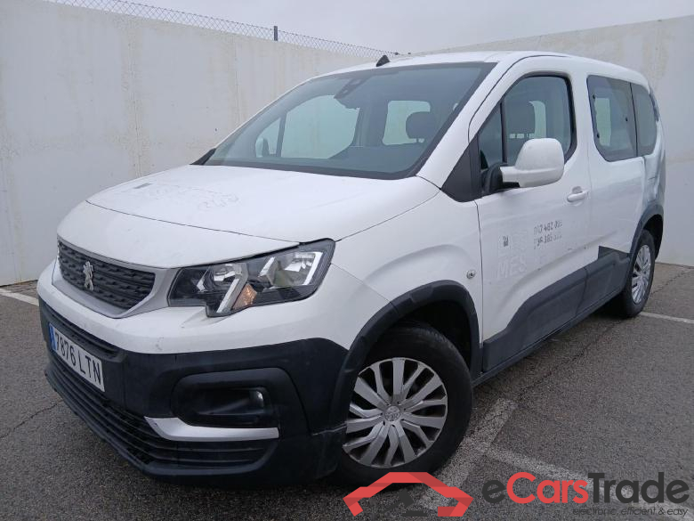 PEUGEOT Rifter / 2018 / 4P / combi Active Standard BlueHDi 73kW (IND) (AC2)