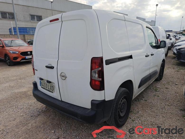 OPEL Combo / 2018 / 3P / furgón derivado de turismo 1.5 TD 75kW (100CV) Express L H1 650kg (AC2) #2