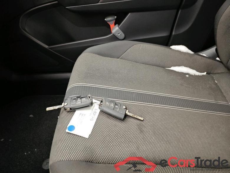 VOLKSWAGEN T-Roc 110 kW #6