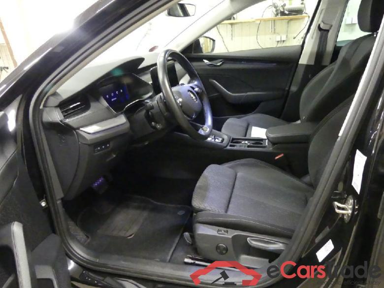 Octavia Combi Clever 2.0 TDI 85KW AT7 E6d #4