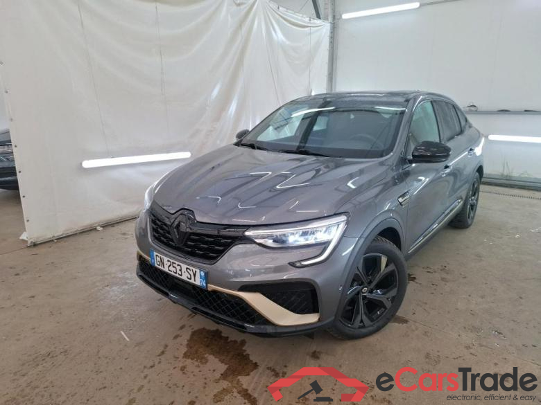 Arkana Engineered 1.6 E-TECH Hybrid 145CV BVA6 E6d