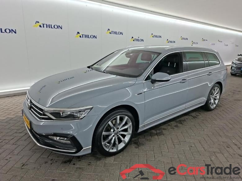 VOLKSWAGEN Passat Variant 1.5 TSI 7-DSG R-Line Business+ 5D 110kW