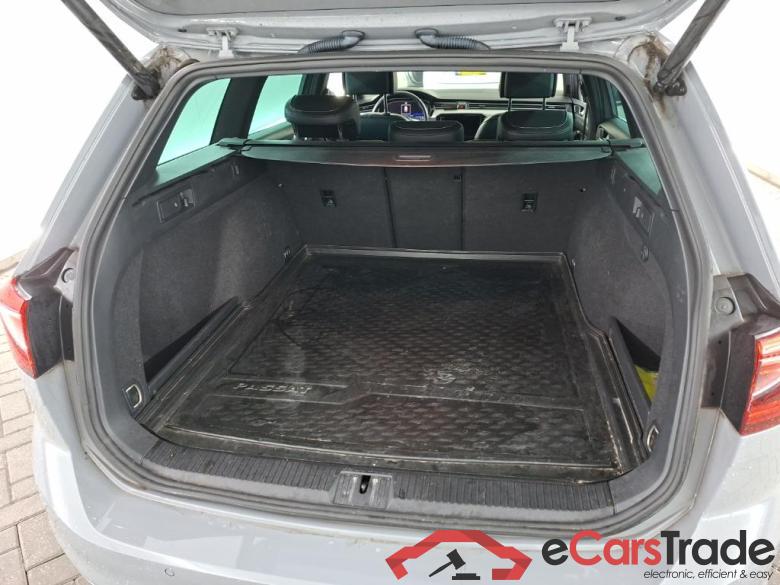 VOLKSWAGEN Passat Variant 1.5 TSI 7-DSG R-Line Business+ 5D 110kW #5