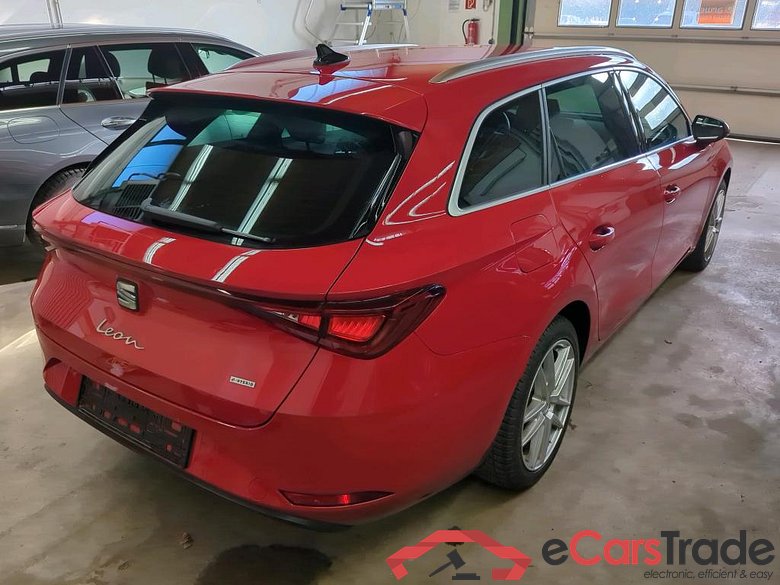 Leon Sportstourer Xcellence e-HYBRID 1.4 150KW AT6 E6d #2