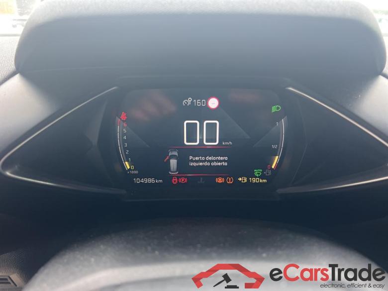 DS DS 3 Crossback / 2018 / 5P / todoterreno PureTech 73 kW Manual SO CHIC #4