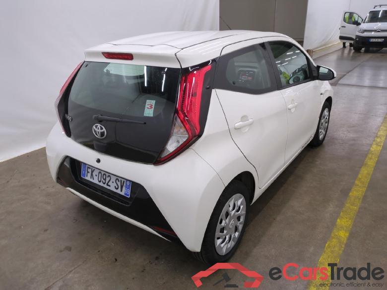 TOYOTA Aygo / 2018 / 5P / Berline 1.0 VVT-i x-play x-app #3