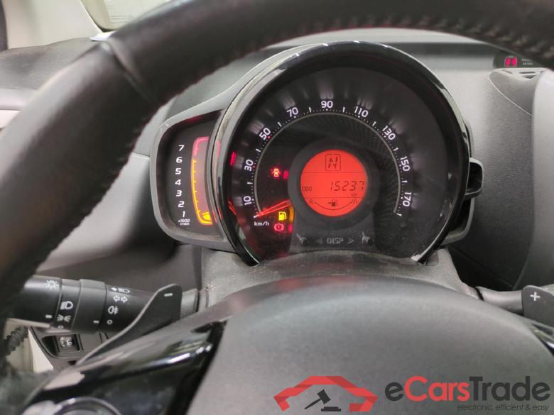 TOYOTA Aygo / 2018 / 5P / Berline 1.0 VVT-i x-play x-app #6