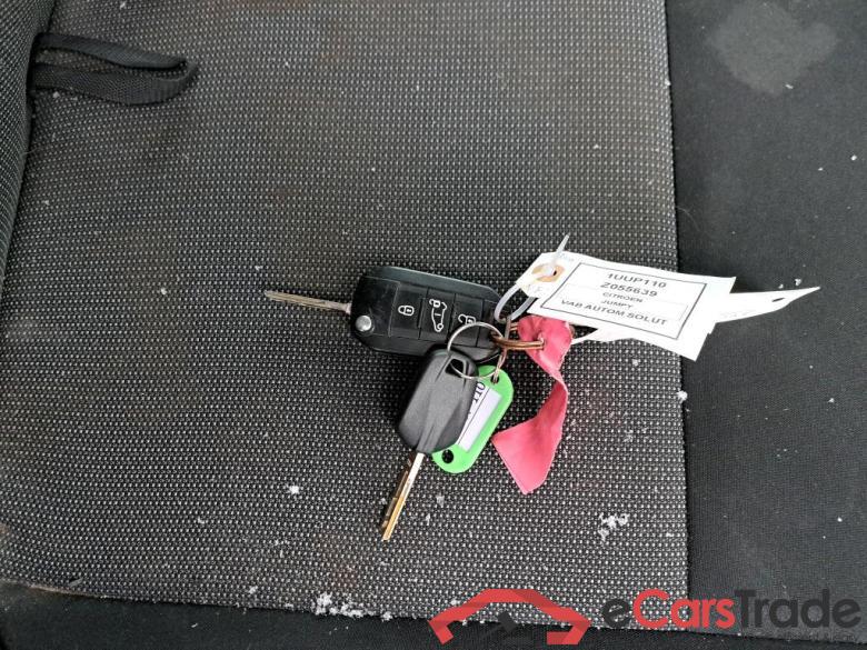 CITROËN - CIT JUMPY BLUEHDI 116PK  M CLUB    ***    KUPPLUNG UND KÜLER DEFEKT    -   CLUTCH AND RADIATOR OUT  ***       With Connect Nav & Park Sensors Front & Rear & Camera #4