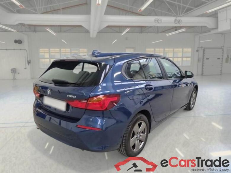 BMW SERIE 1 / 2019 / 5P / BERLINA 116D BUSINESS ADVANTAGE #2