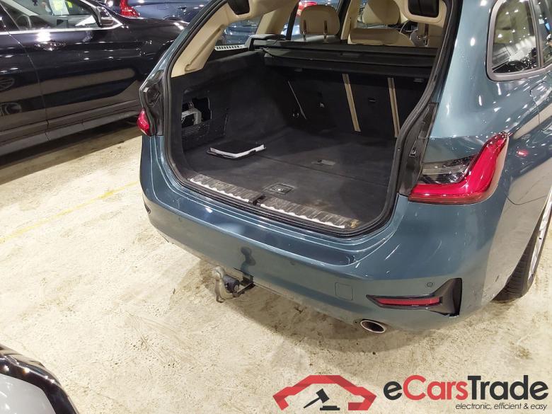BMW 3 TOURING DIESEL - 2019 318 dA AdBlue #3