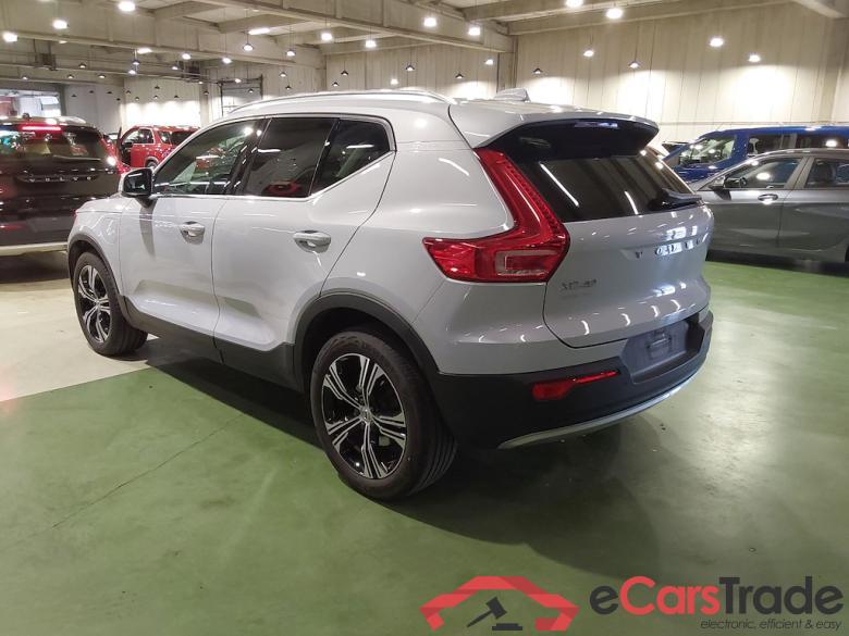 VOLVO XC40 1.5 T4 RECHARGE GEARTR. INSCRIPTION EXPR #2
