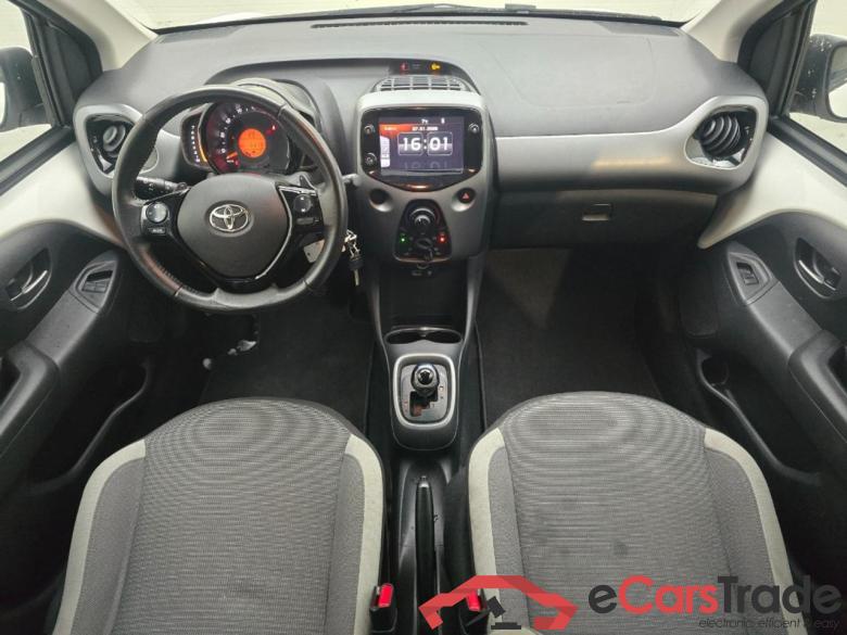 TOYOTA Aygo 1.0 VVT-i x-play #6