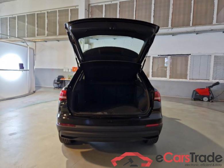 AUDI Q3 / 2018 / 5P / SUV 45 TFSI E S TRONIC BUSINESS #5