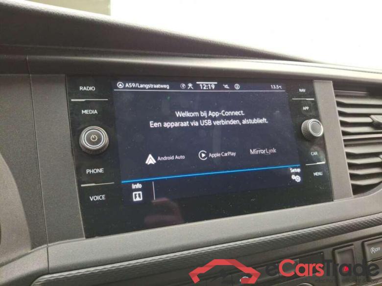 VOLKSWAGEN Transporter 2.0 TDI L1H1 32 DSG #6