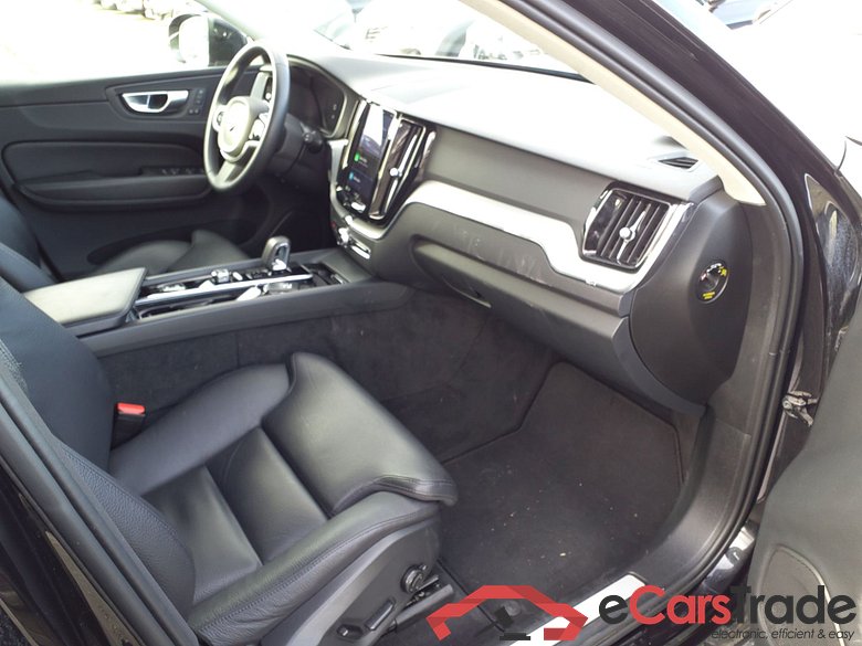 VOLVO XC60 2.0 T6 253+145cv PLUS #5