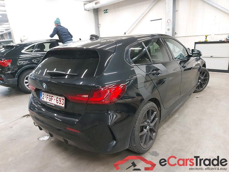 BMW - BMW 1 HATCH 116dA 116PK M Sport Pack Business With Heated Sport Seats & Cruise Control #2
