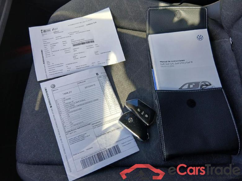 Golf VIII Berlina Life 1.0 TSI 110CV MT6 E6d #5