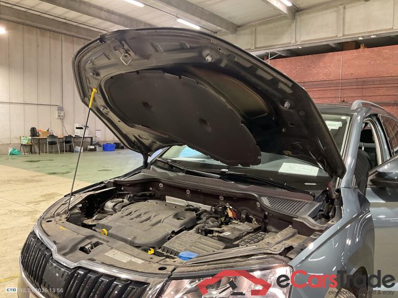 SKODA KAROQ DIESEL 1.6 CR TDi SCR Ambition #6